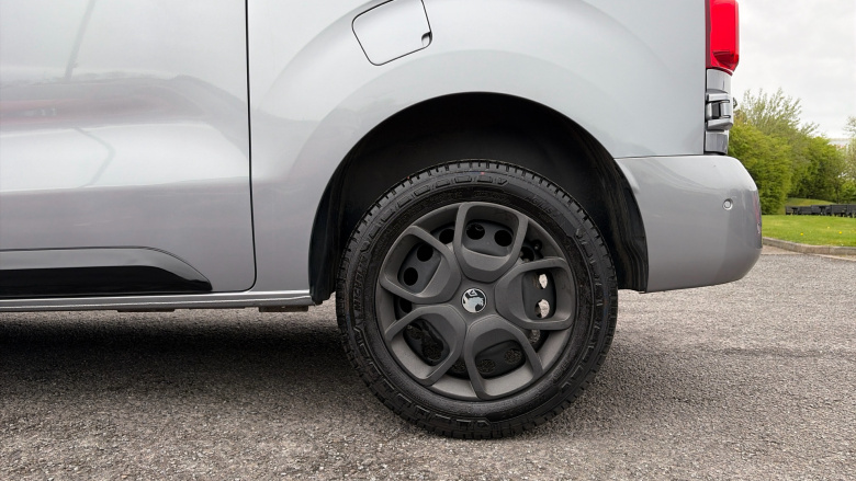 Vauxhall Vivaro L1 Diesel 1.5 Turbo D 120 Pro H1 Van